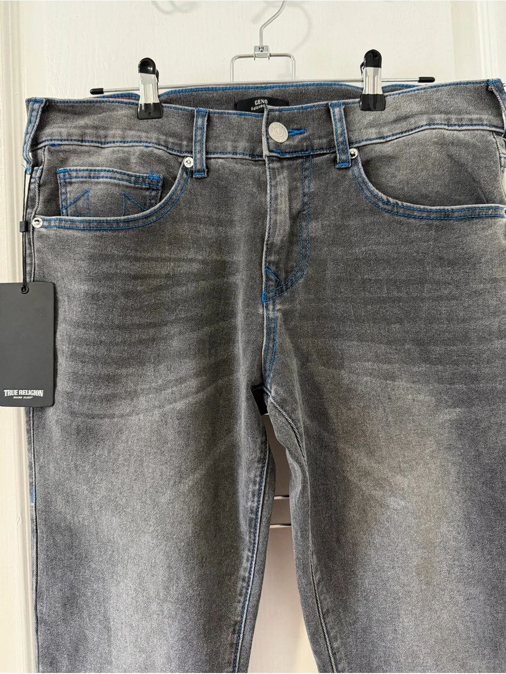 True Religion Men’s Geno SN NF Slim Grey Phantom Wash